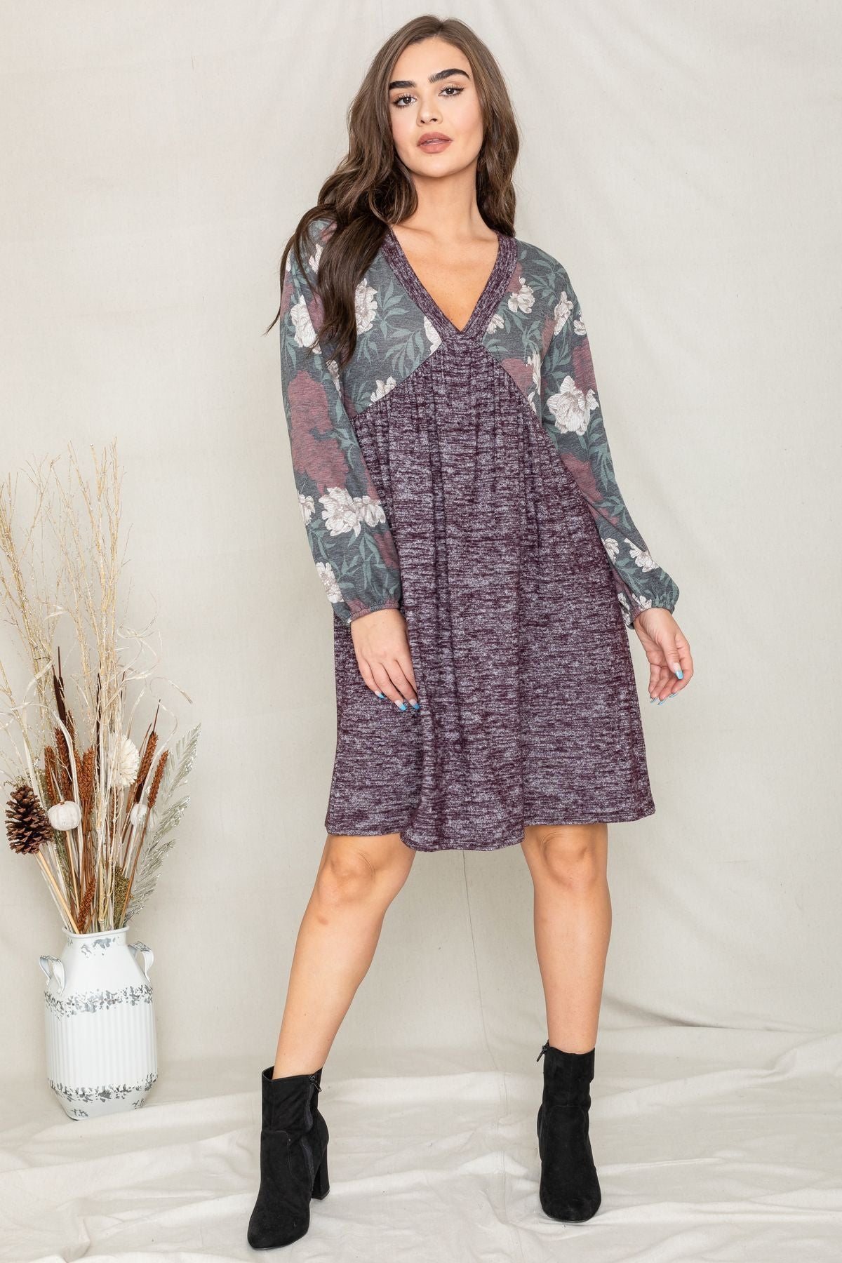 Heather Plum Teal Floral Empire Waist Balloon Sleeve V-Neck Dress Medium Heather Plum Teal Floral Empire Waist Balloon Sleeve V-Neck Dress Medium