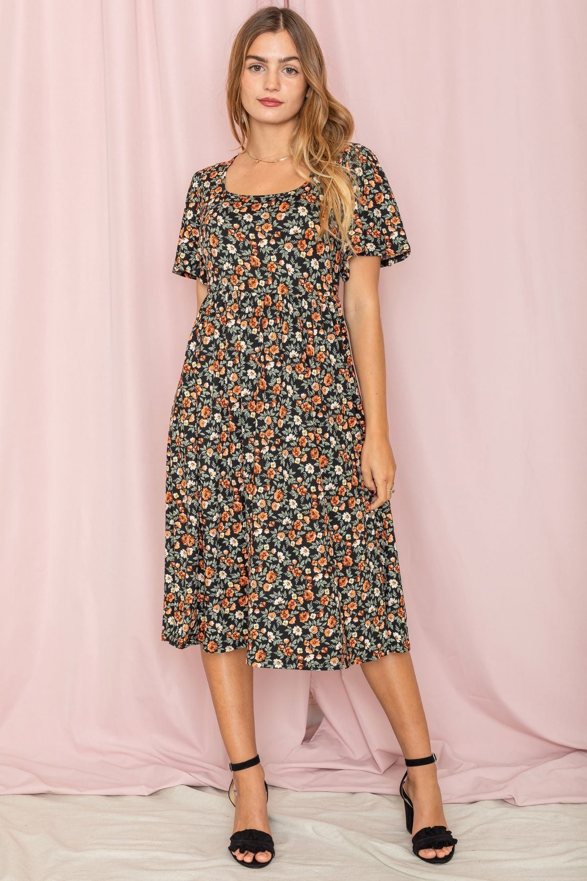 ditsy floral square neck midi dress eloges Ditsy Floral Flutter Cap Sleeve Square Neck Midi Dress