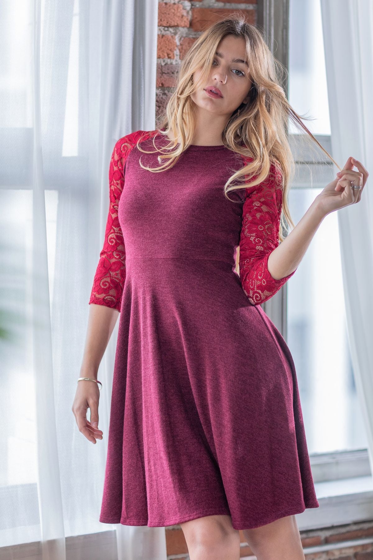 burgundy swing dress Lace Sleeve Large Burgundy velvet
