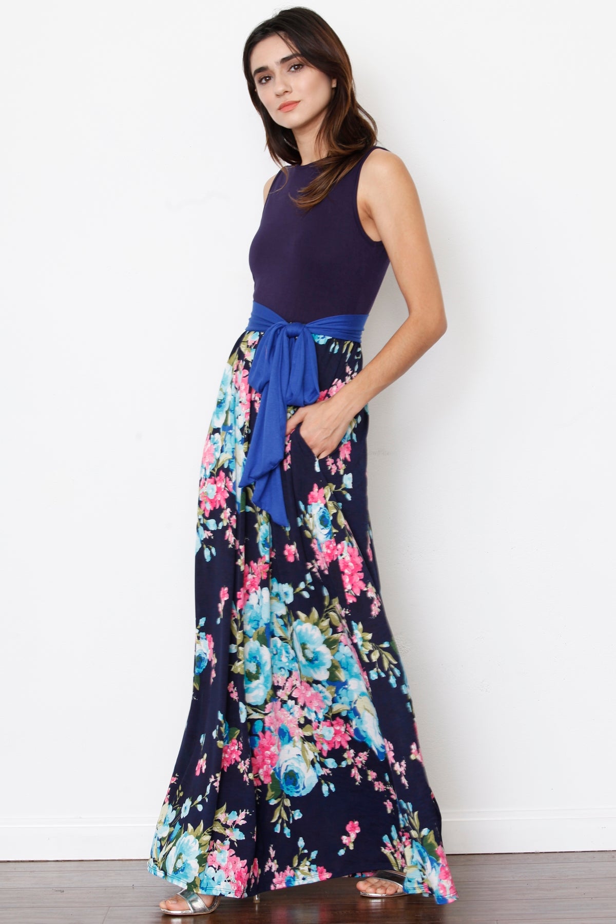 aqua floral sleeveless maxi dress Aqua Blu Claudette Sleeveless Square-Neck Floral Maxi Dress